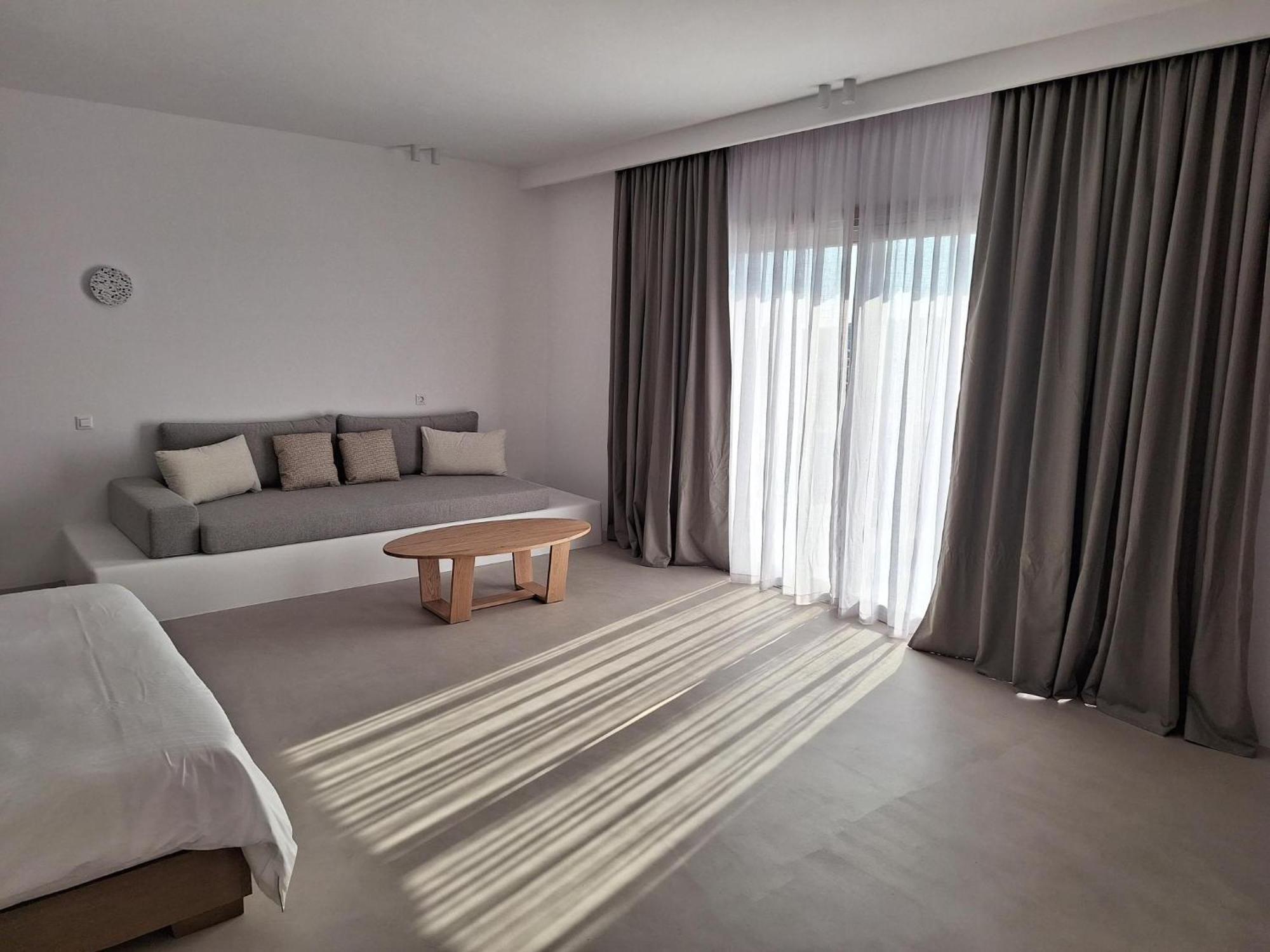 Muro Aparthotel