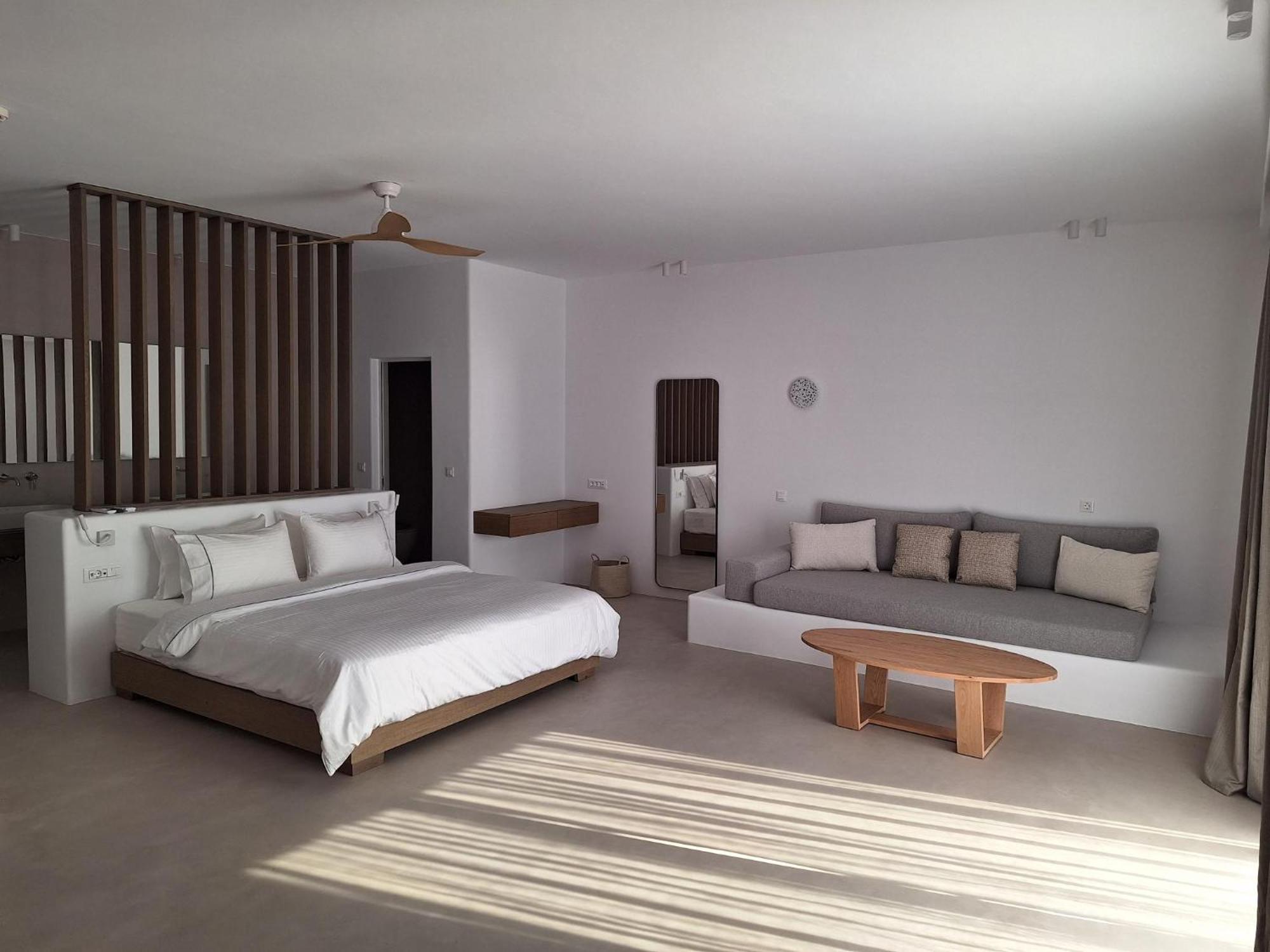 Muro Aparthotel